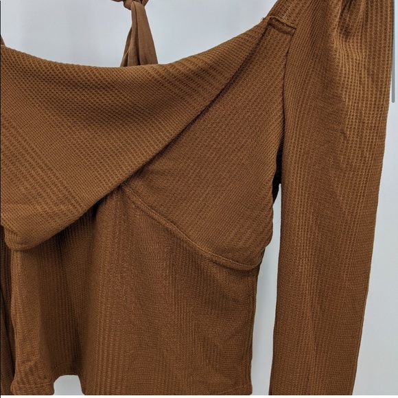 FP Top - Picture 2 of 3